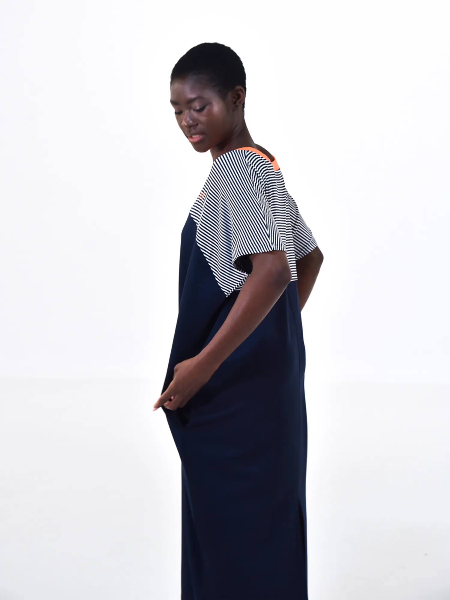 VESTIDO OVER RAYAS FRONTALES