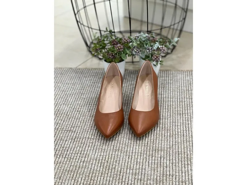 ZAPATO CORTE SALÓN RITA POMARES RP0466 EN COLOR VINO, CUERO O AZUL